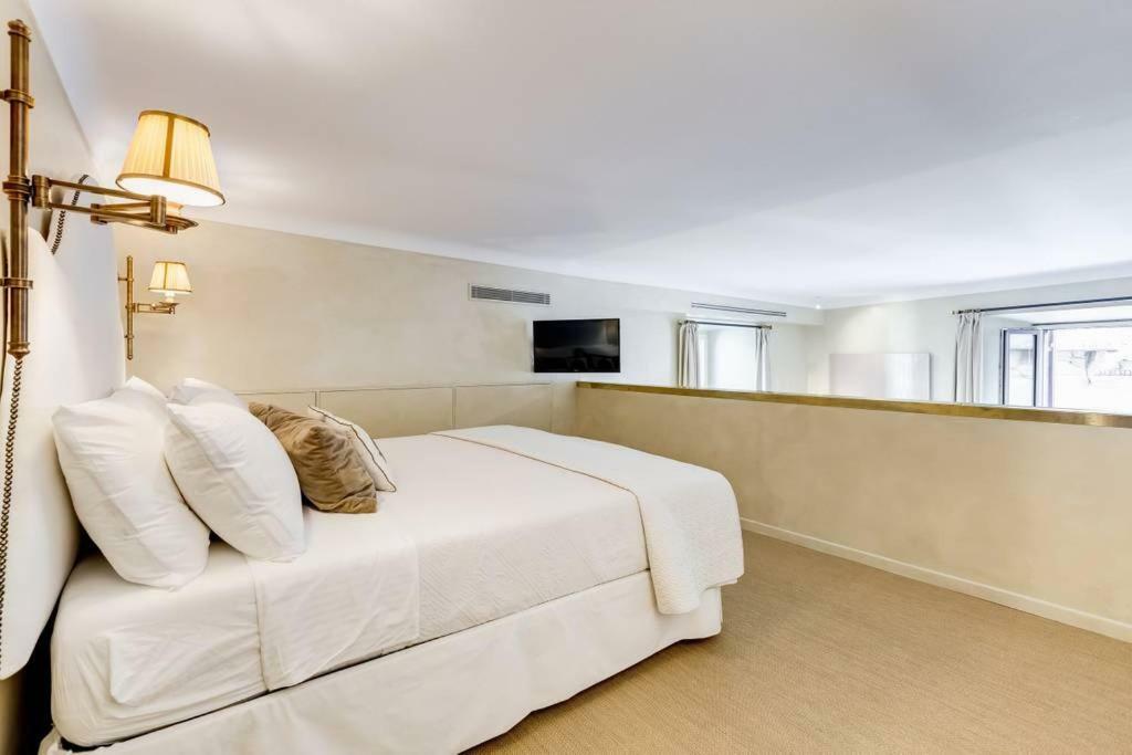 Luxurious Loft Facing The Pantheon Villa Rome Exterior photo
